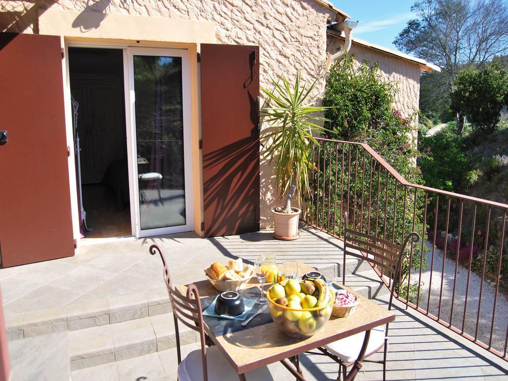 Bed & Breakfast Nais 3*