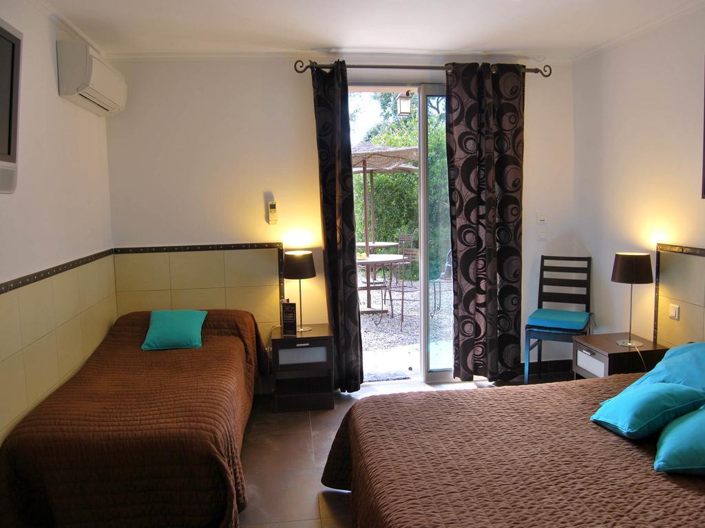 Bed & Breakfast Nais 3*